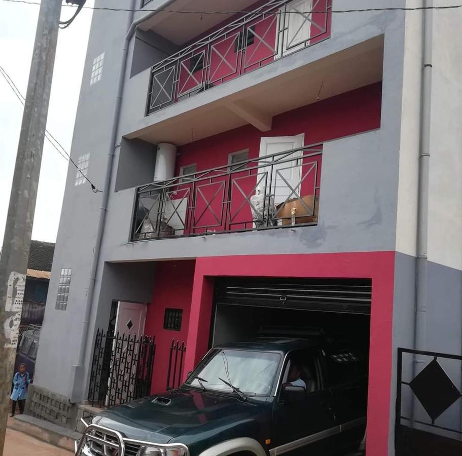 Appartements Andrian Location Antananarywa Zewnętrze zdjęcie